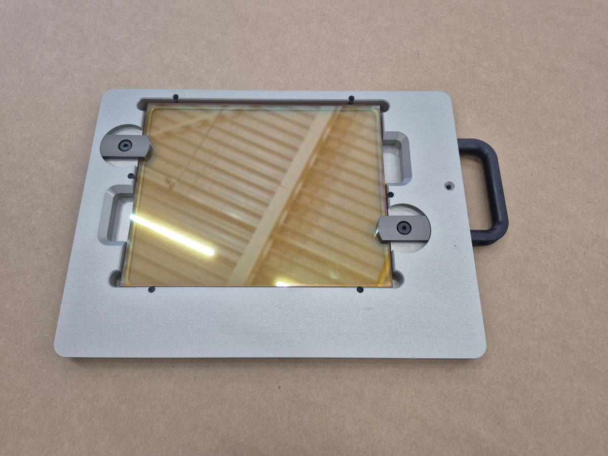 Protection Window Contamination Sensors: Preventive Intelligence for Laser Cutting Systems