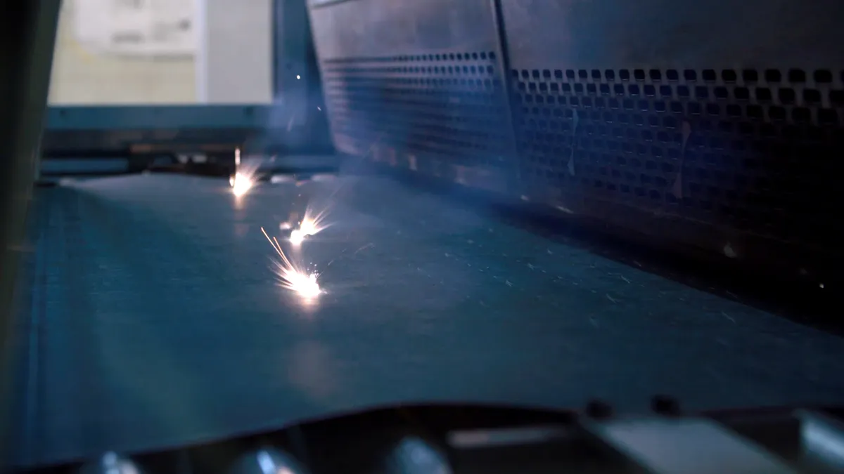 Laser cutting vs die cutting